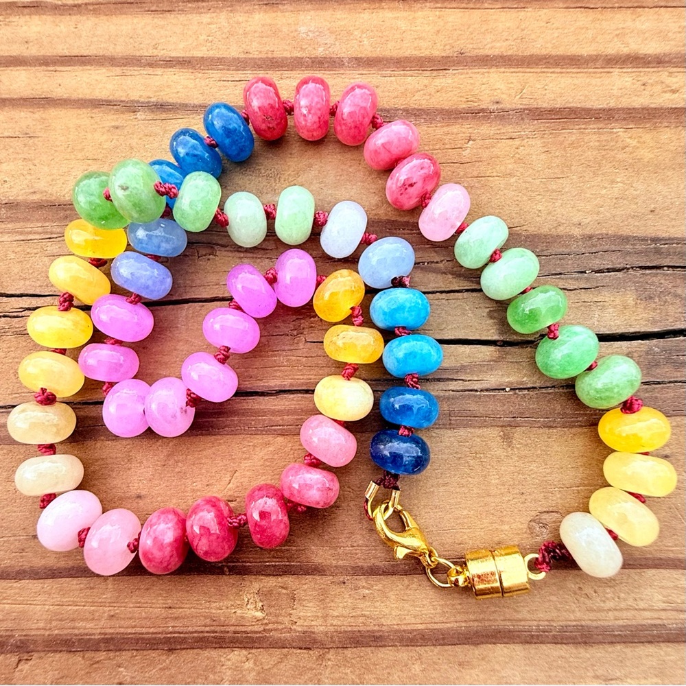 NWT Gemstone Candy Necklace, Hand-knotted pure silk, 18k gold filled mag clasp
